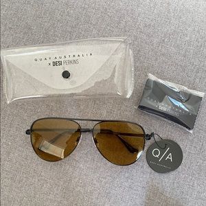 Quay x Desi High Key Sunglasses